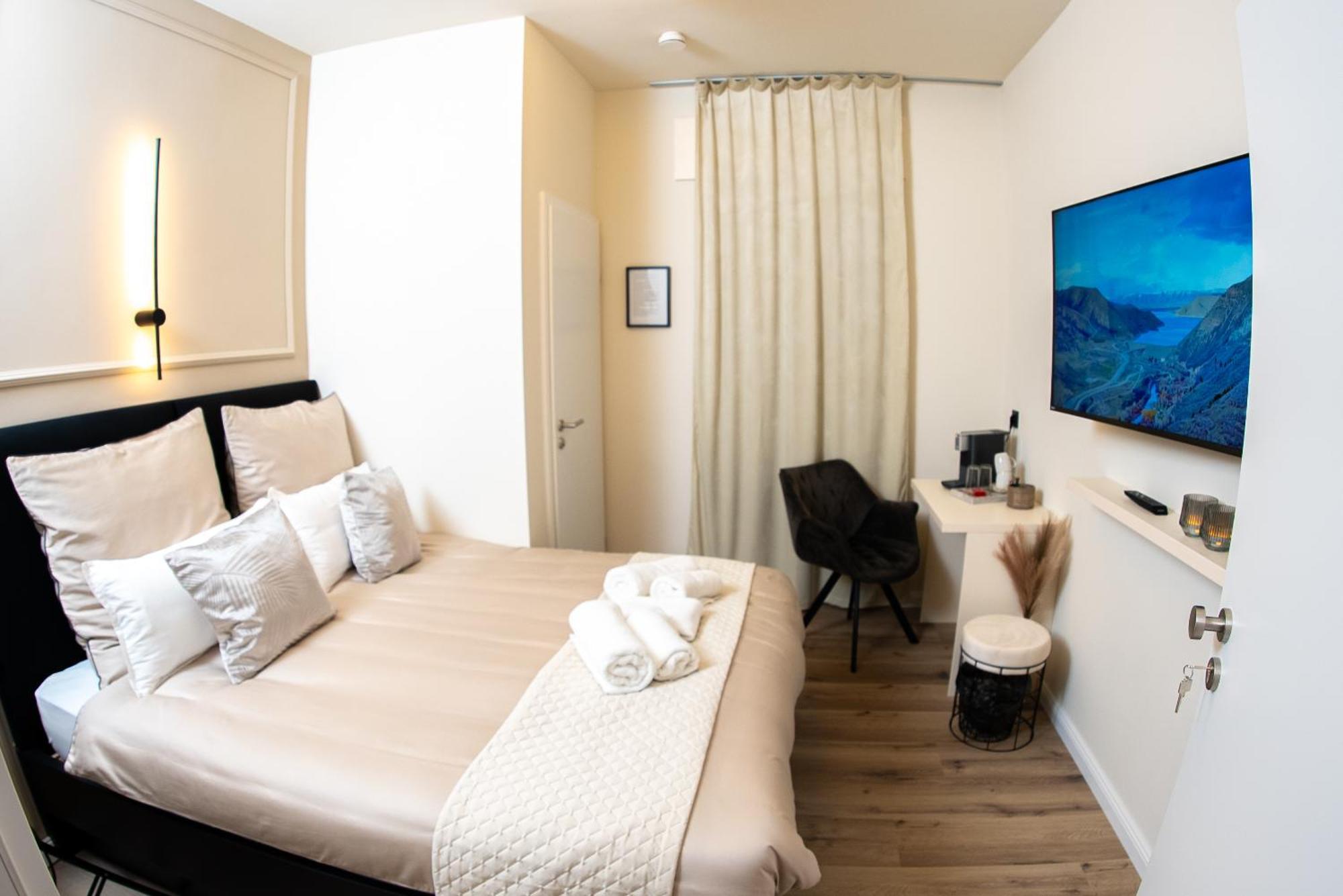 Angelinas Service Apartment 1 Оберхаузен Екстериор снимка
